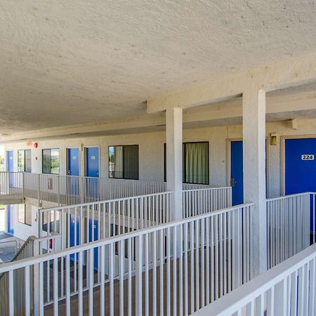 Motel 6-Redding, Ca - North Exterior photo