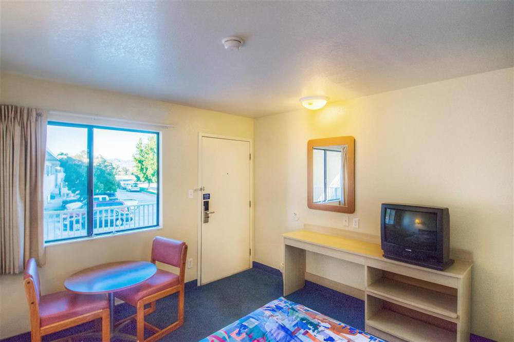 Motel 6-Redding, Ca - North Room photo