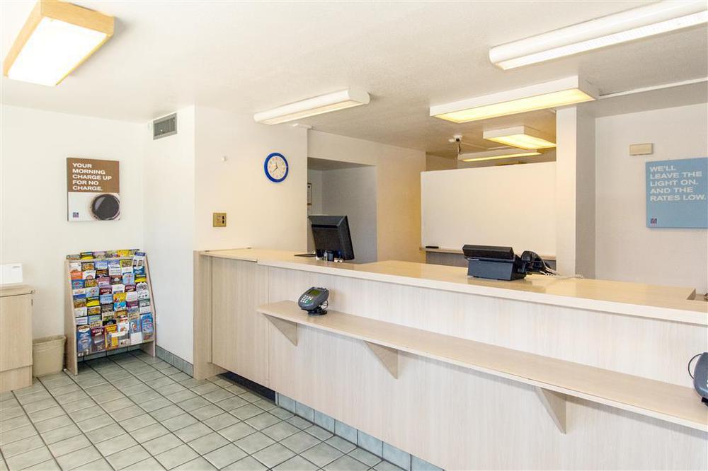 Motel 6-Redding, Ca - North Interior photo