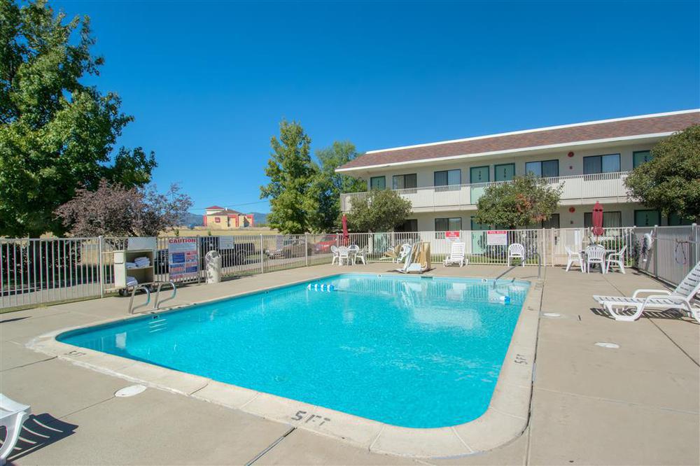 Motel 6-Redding, Ca - North Facilities photo