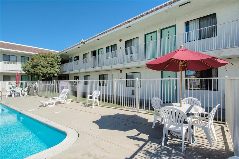 Motel 6-Redding, Ca - North Facilities photo