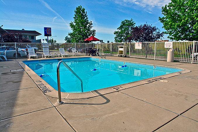 Motel 6-Redding, Ca - North Exterior photo